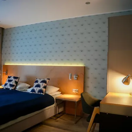 B12 By Marina - Old Town Lägenhetshotell 3*